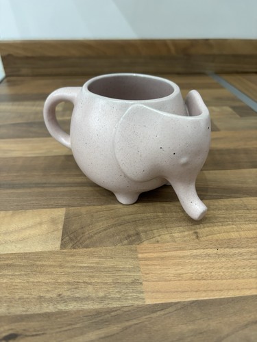 Urban outfitters pink elephant - pink,