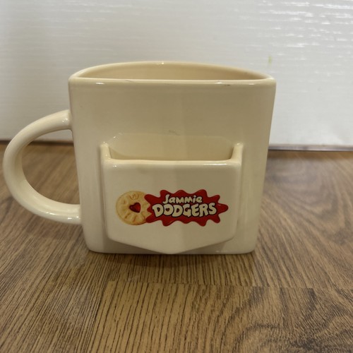 Jammie dodger biscuit holder